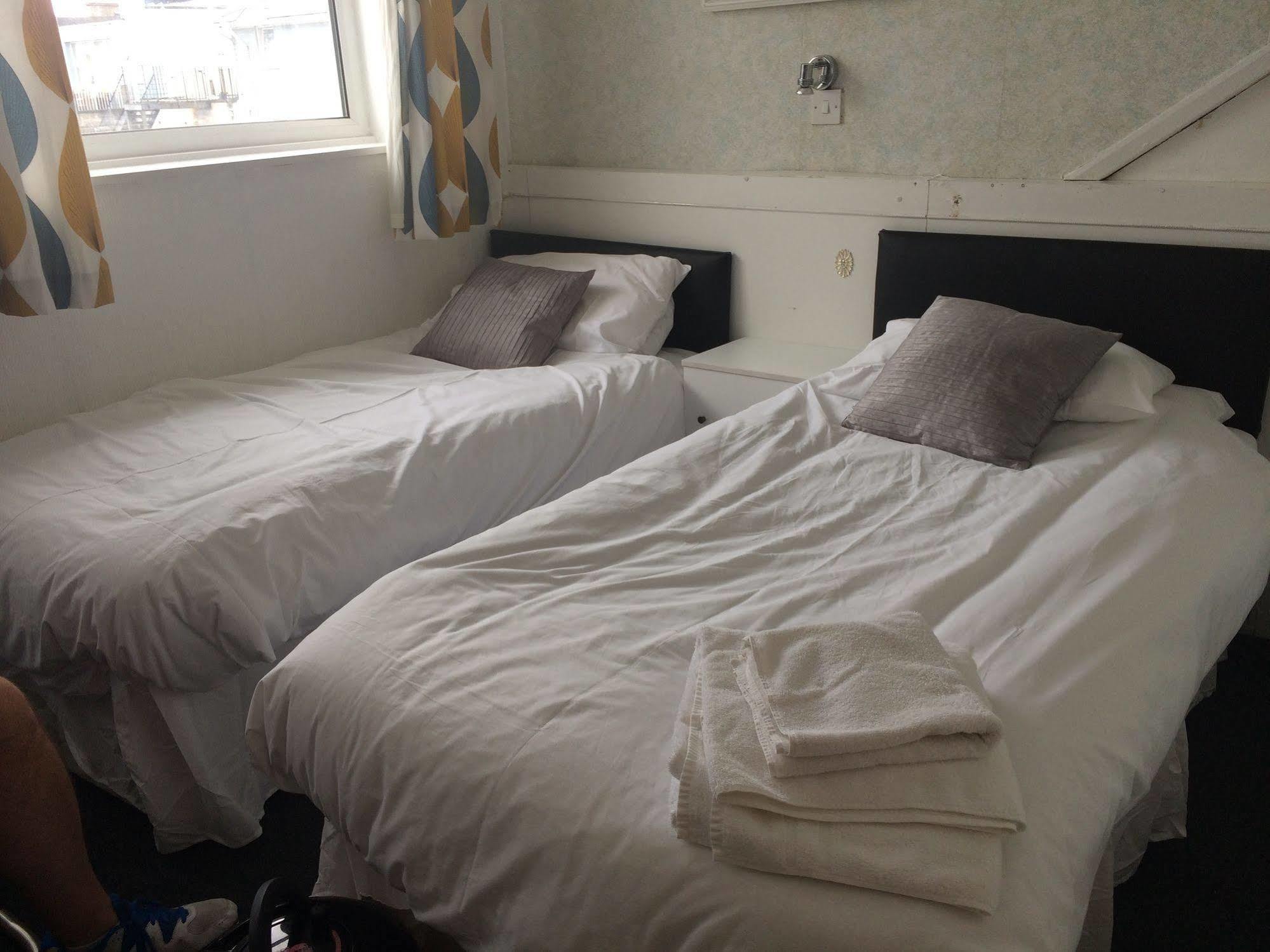 페인턴 St Weonards B&B 외부 사진